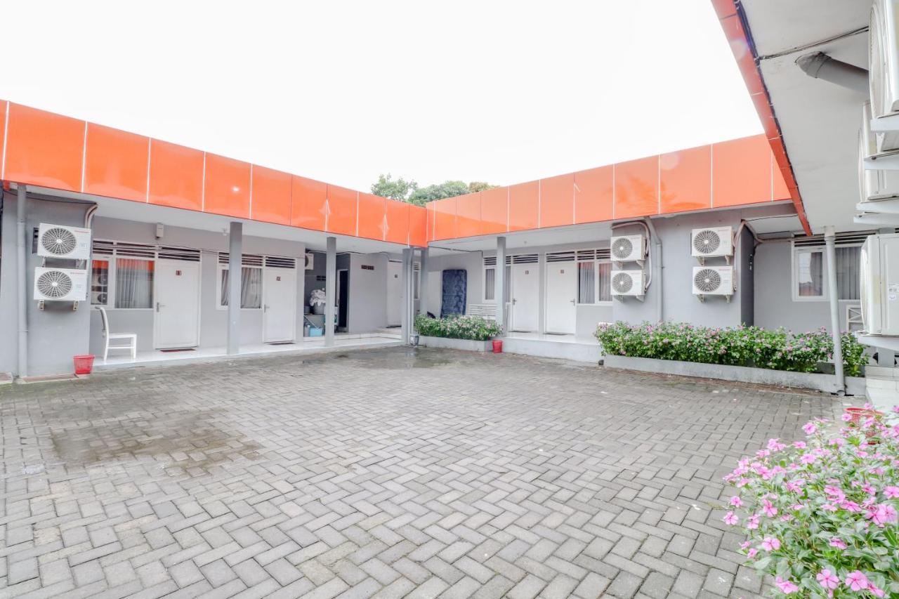 Ratu Guesthouse Sleman  Εξωτερικό φωτογραφία